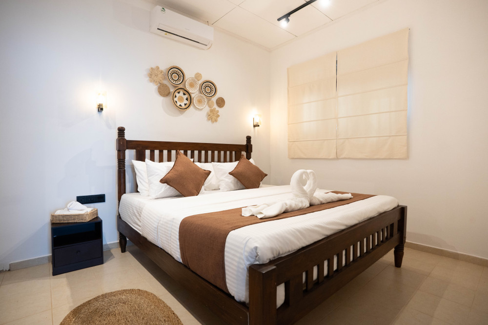 Private Apartment with King Bedroom, Single Room & Kitchen